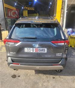 تۆیۆتا ڕاڤ 4